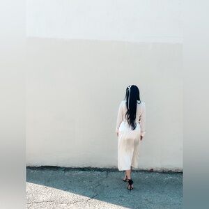 Elegant Cream Midi skirt